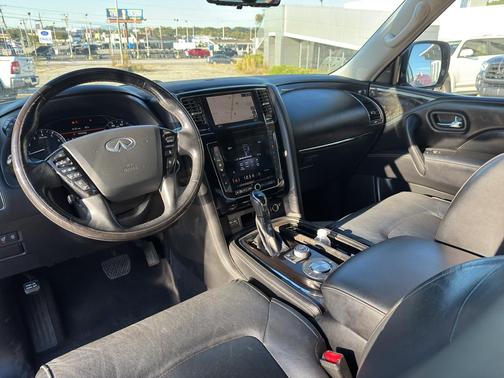 2020 INFINITI QX80 Luxe