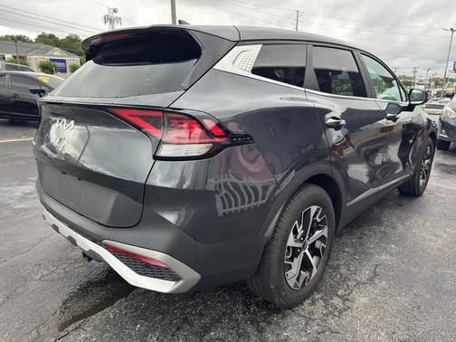 Gravity Gray 2023 Kia Sportage EX