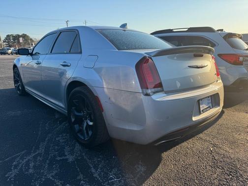 2021 Chrysler 300 S