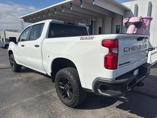 2021 Chevrolet Silverado 1500 LT Trail Boss