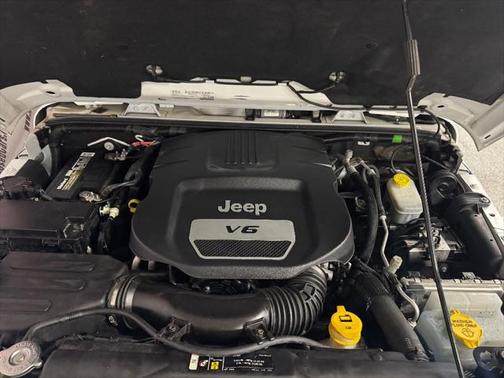 2018 Jeep Wrangler JK Sahara