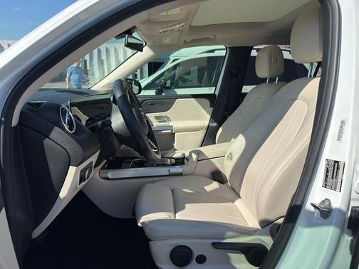 Polar White 2022 Mercedes-Benz GLB 250 Base