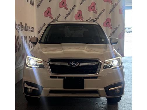 Crystal White Pearl 2017 Subaru Forester 2.5i Touring