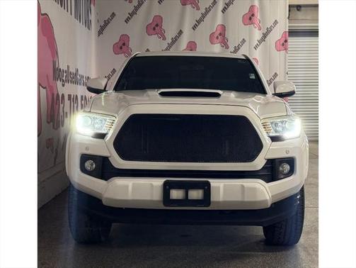 2016 Toyota Tacoma TRD Sport