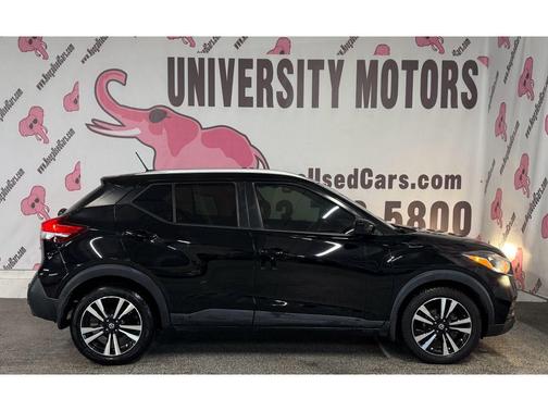 2020 Nissan Kicks SV