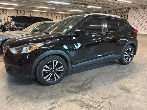 2020 Nissan Kicks SV