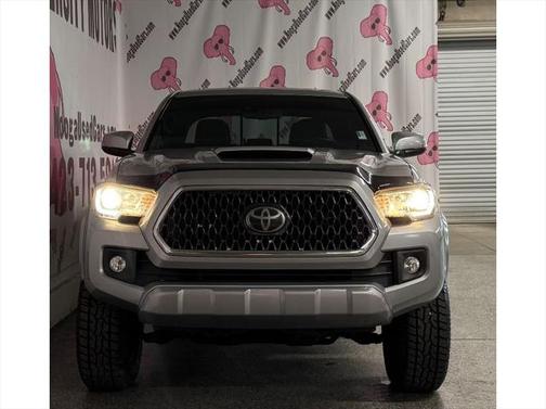 2018 Toyota Tacoma TRD Sport