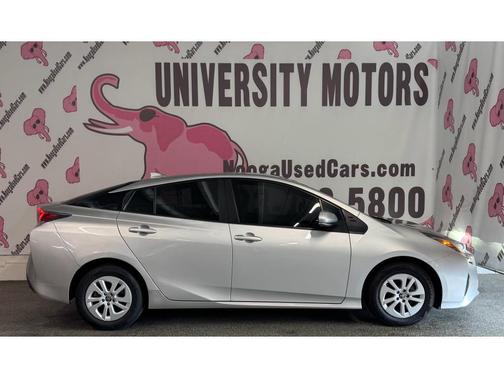 Classic Silver Metallic 2016 Toyota Prius Two