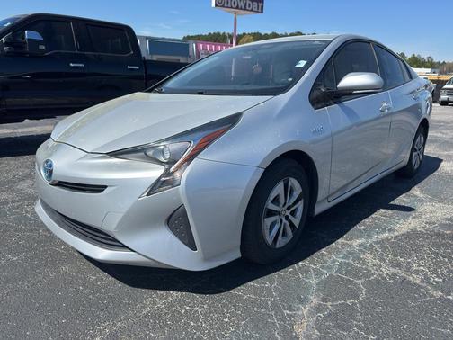 2016 Toyota Prius Four