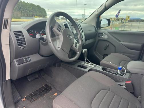 2019 Nissan Frontier S