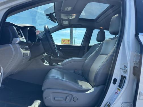 Blizzard Pearl 2016 Toyota Highlander Limited
