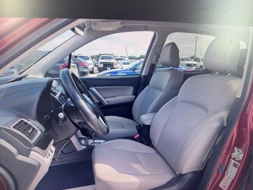 Venetian Red Pearl 2017 Subaru Forester 2.5i Limited