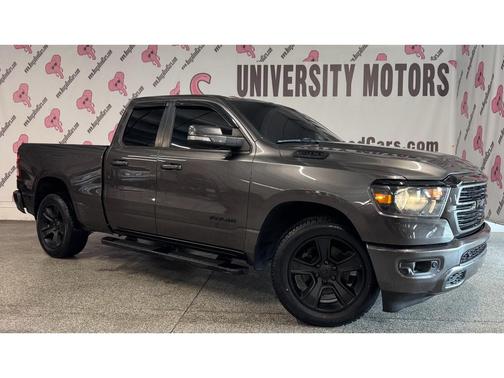 Granite Crystal Metallic Clearcoat 2020 RAM 1500 Big Horn/Lone Star