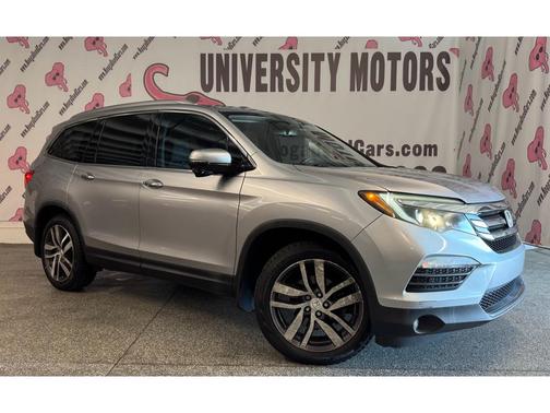 Lunar Silver Metallic 2017 Honda Pilot Touring