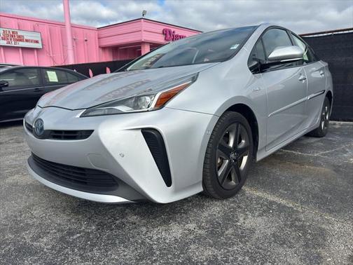 2019 Toyota Prius XLE