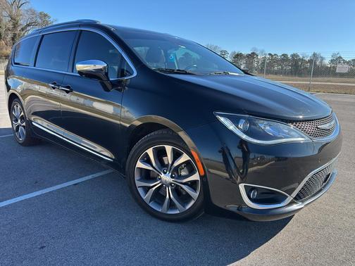 2020 Chrysler Pacifica Limited