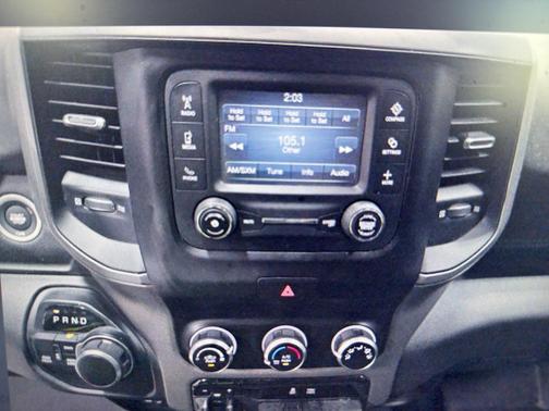 Granite Crystal Metallic Clearcoat 2019 RAM 1500 Tradesman