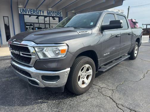 Granite Crystal Metallic Clearcoat 2019 RAM 1500 Tradesman