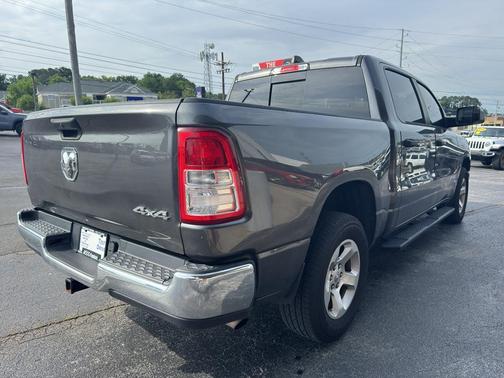 Granite Crystal Metallic Clearcoat 2019 RAM 1500 Tradesman