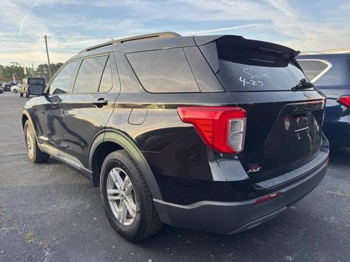 Agate Black Metallic 2023 Ford Explorer XLT