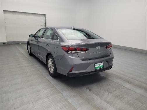 2018 Hyundai SONATA SE