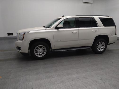White 2015 GMC Yukon SLT