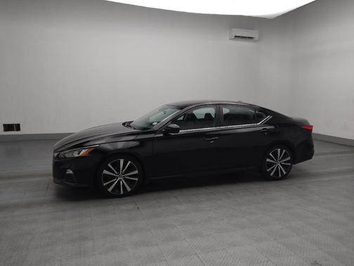 2020 Nissan Altima SR FWD
