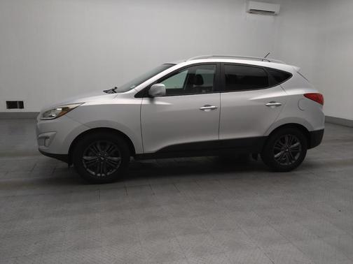 Diamond Silver Metallic 2015 Hyundai TUCSON SE