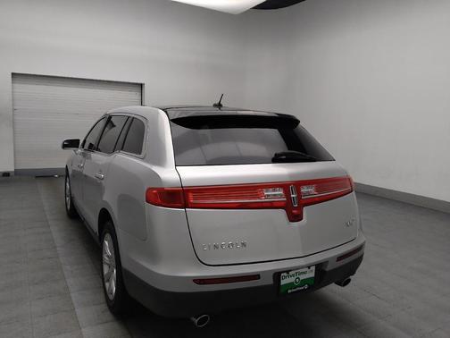 2013 Lincoln MKT 