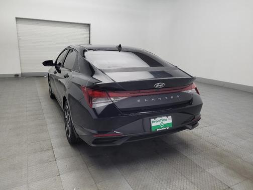 Phantom Black 2023 Hyundai ELANTRA SEL