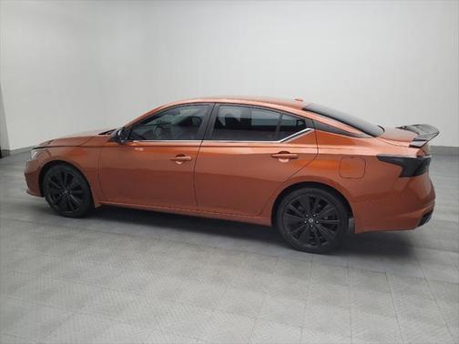 2022 Nissan Altima SR FWD