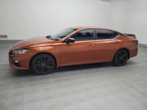 2022 Nissan Altima SR FWD
