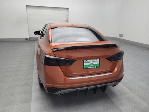 2022 Nissan Altima SR FWD