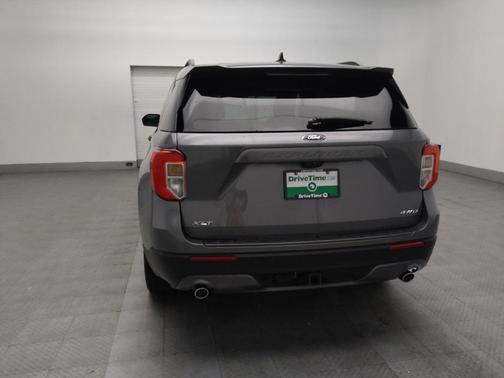 Carbonized Gray Metallic 2021 Ford Explorer XLT