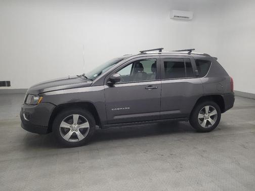 Granite Crystal Metallic Clearcoat 2017 Jeep Compass High Altitude