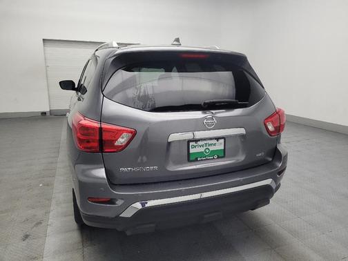 2019 Nissan Pathfinder S