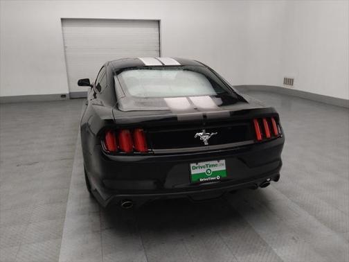 2016 Ford Mustang V6