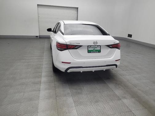 White 2023 Nissan Sentra SV