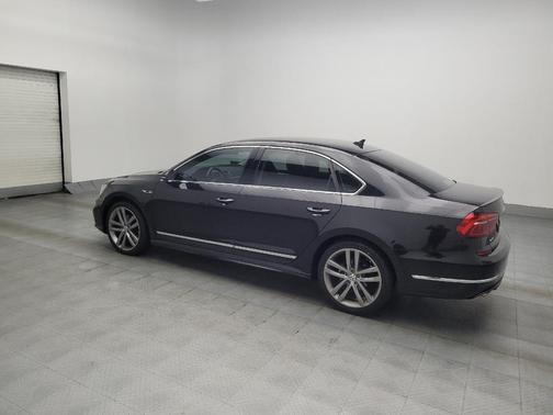2017 Volkswagen Passat 1.8T R-Line w/Comfort