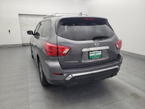 2019 Nissan Pathfinder S
