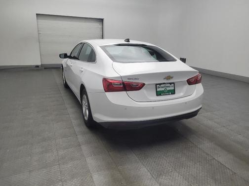 Summit White 2022 Chevrolet Malibu 1LS