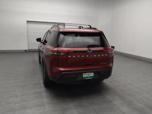 2022 Nissan Pathfinder SV 4WD