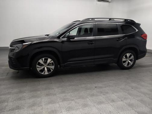 Crystal Black Silica 2023 Subaru Ascent Premium 8-Passenger