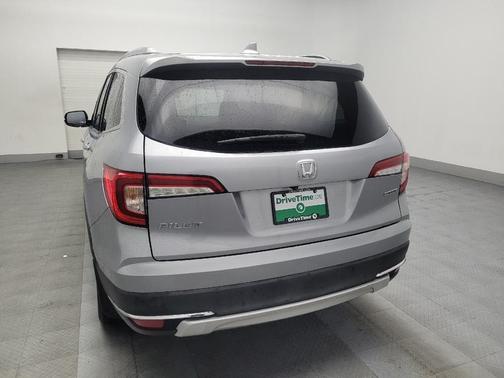 2019 Honda Pilot Touring 8-Passenger