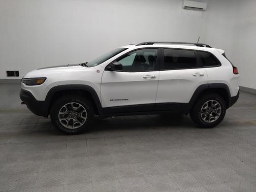 Bright White Clearcoat 2022 Jeep Cherokee Trailhawk