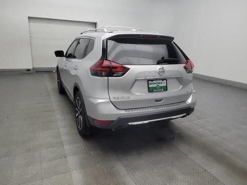 Brilliant Silver Metallic 2019 Nissan Rogue SL