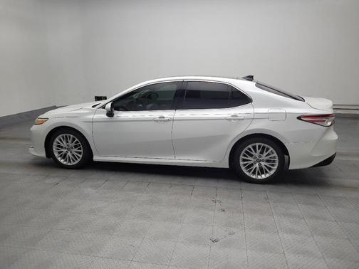 2018 Toyota Camry XLE