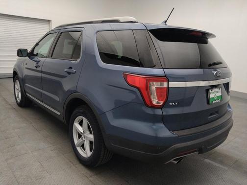Blue Metallic 2019 Ford Explorer XLT