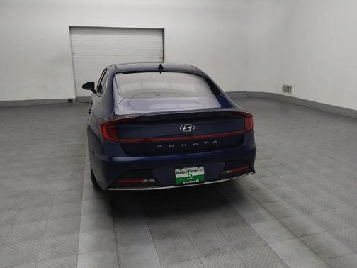 2021 Hyundai SONATA SE