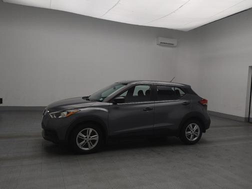 2020 Nissan Kicks S